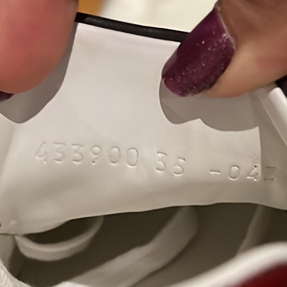 Gucci Ace Strawberry Sneakers - Picture 13 of 16